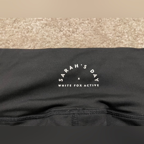 Women’s Sarah’s Day x White Fox Active Leggings Bra Set Pink Black White Size S - Picture 7 of 12